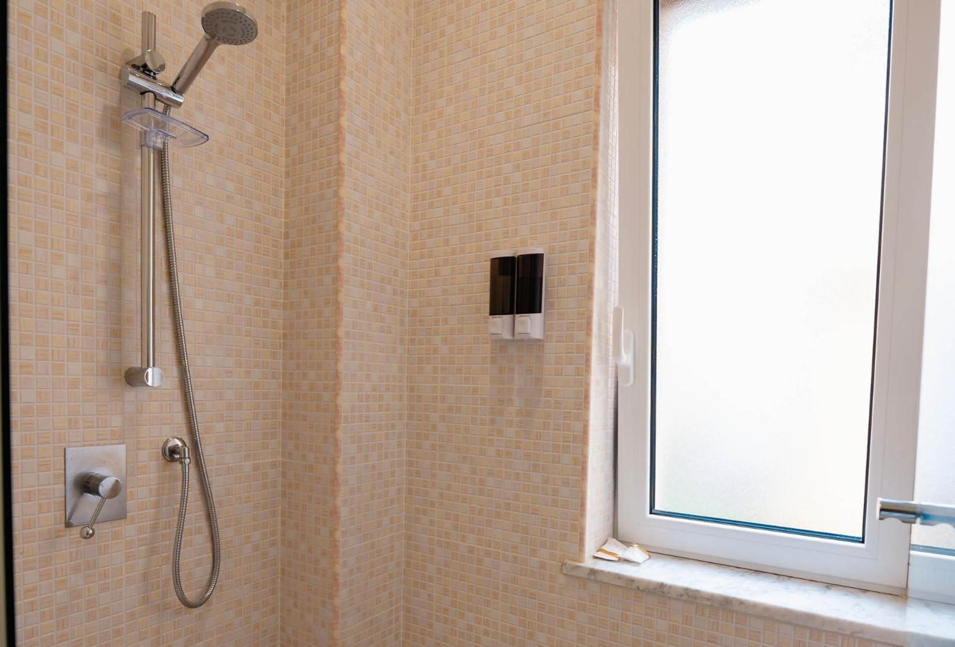 B&B Interno 5 Naples Luaran gambar